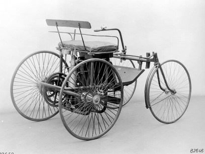 1889 Daimler motorized quadricycle - the “wire-wheel car” - museum ...